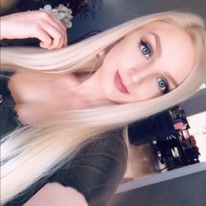 Meet your Posher, Shelby